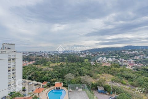 Image 17 - 237502